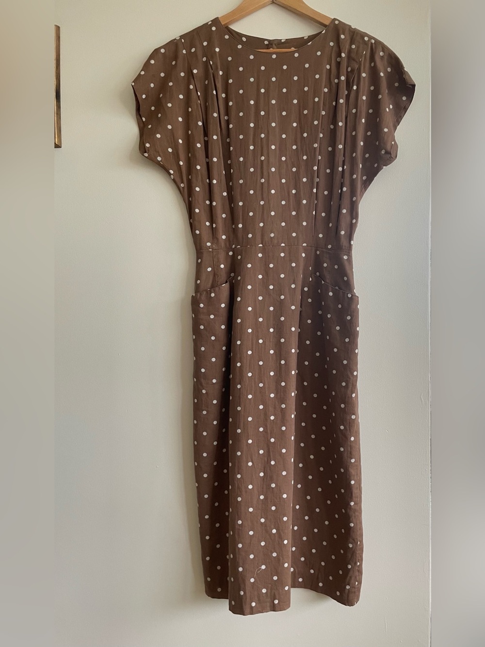 Vintage Brown Polka Dot Midi Dress with Pockets